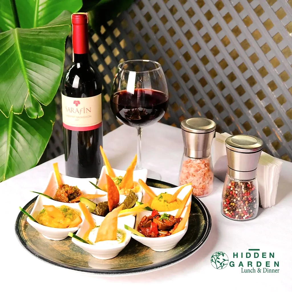 Taste the Bosphorus: A Guide to the Best Seafood Restaurants in Istanbul for 2025
